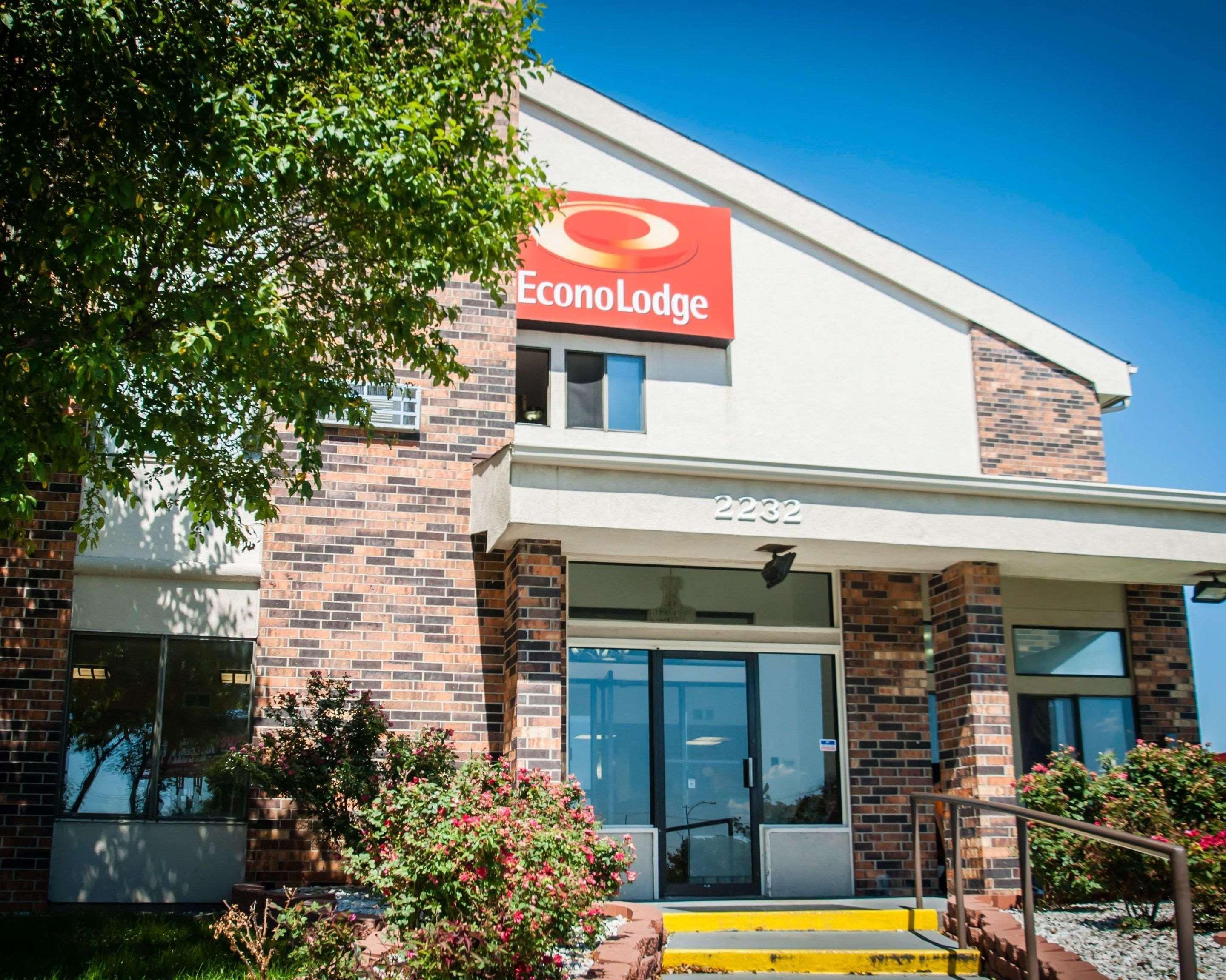 Econo Lodge Kansas City Downtown North Экстерьер фото