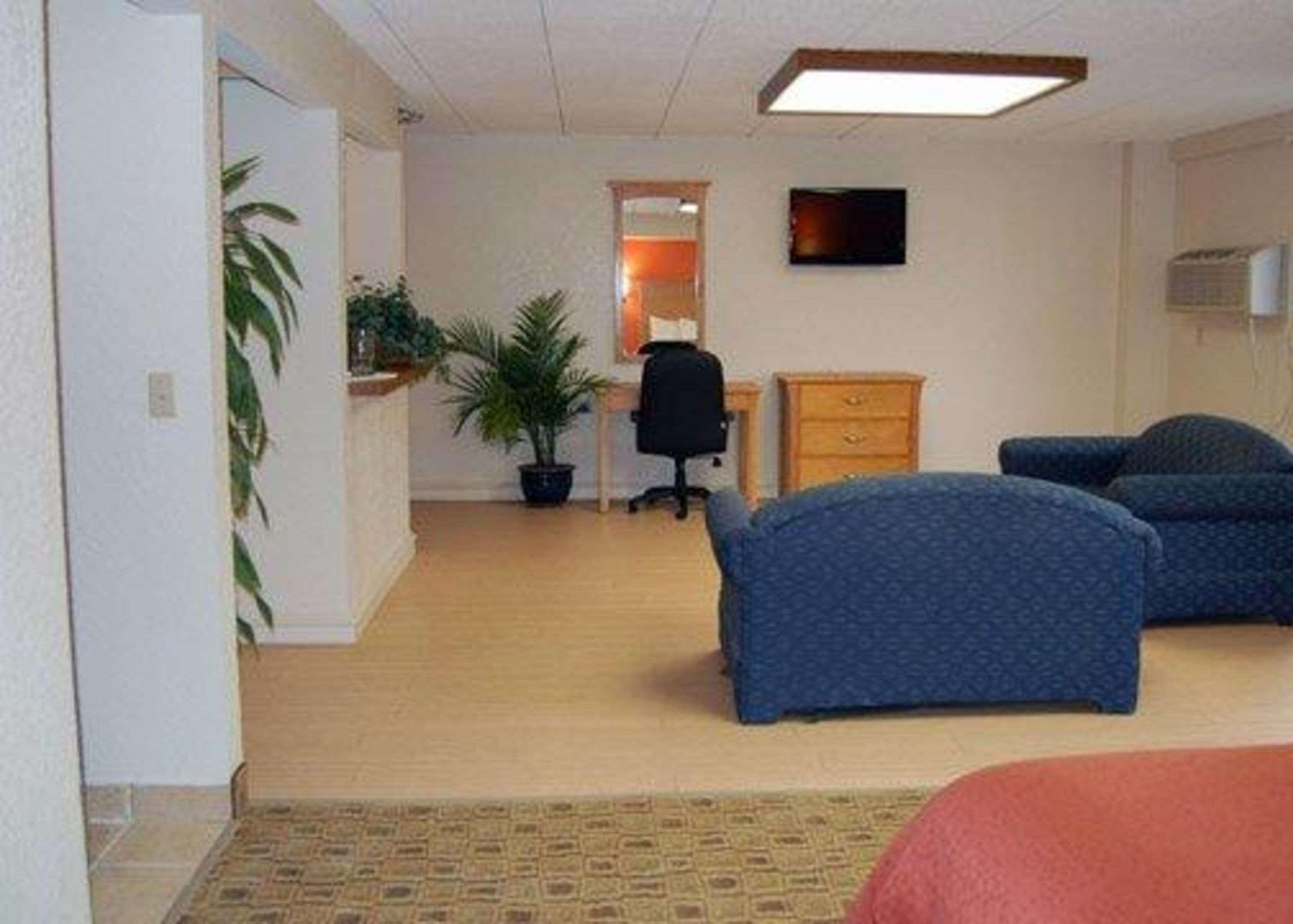 Econo Lodge Kansas City Downtown North Экстерьер фото
